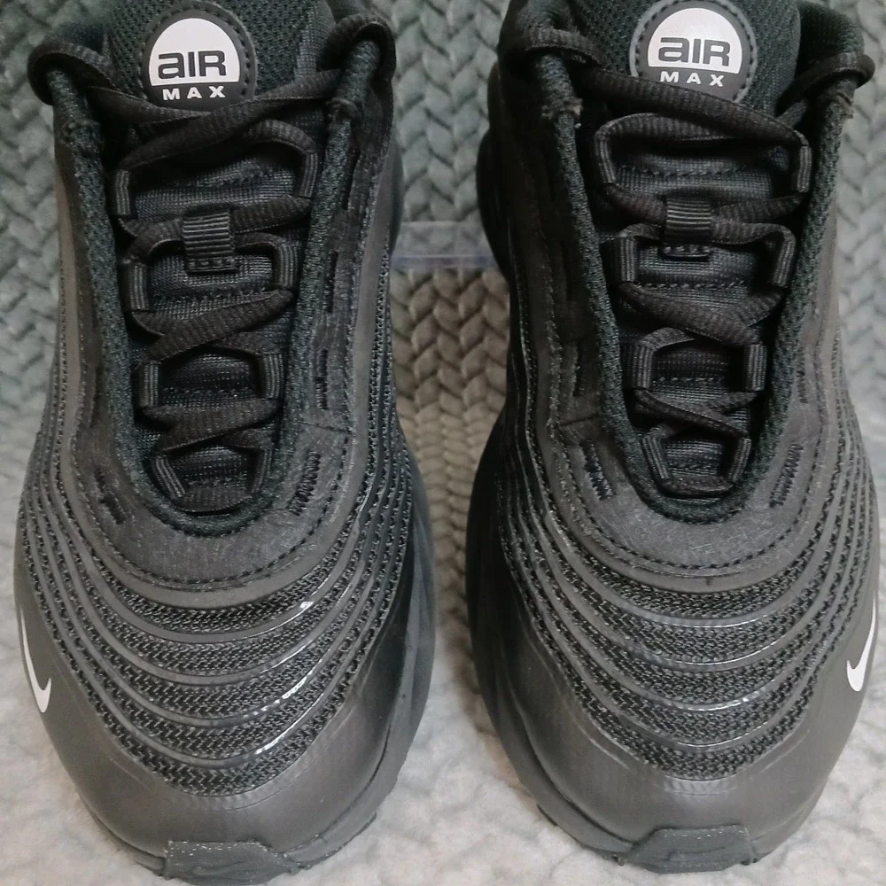 Nike Air Max Fire Black White GS Casual Sneakers Shoes Size 6Y Women's 7.5
